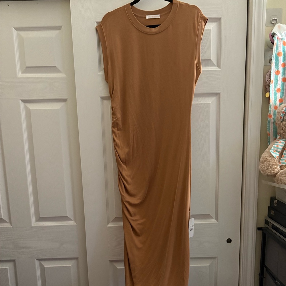 New Elegant Sleeveless Brown Maxi Dress